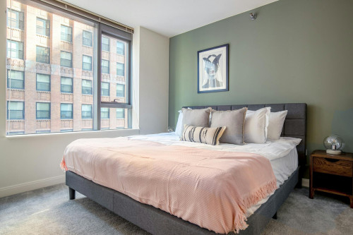 North Wells Street, Chicago, IL - Gallery - 7