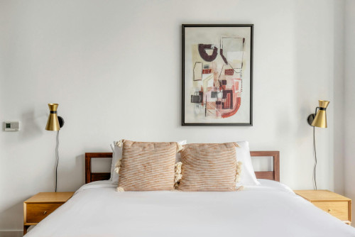 North Garland Court, Chicago, IL - Gallery - 10