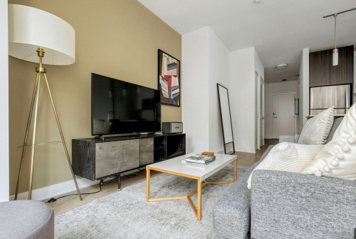 North Garland Court, Chicago, IL