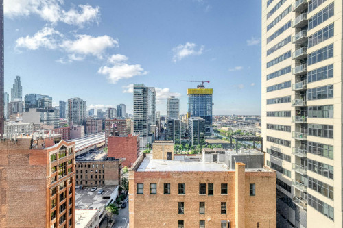 South Wells Street, Chicago, IL - Gallery - 6