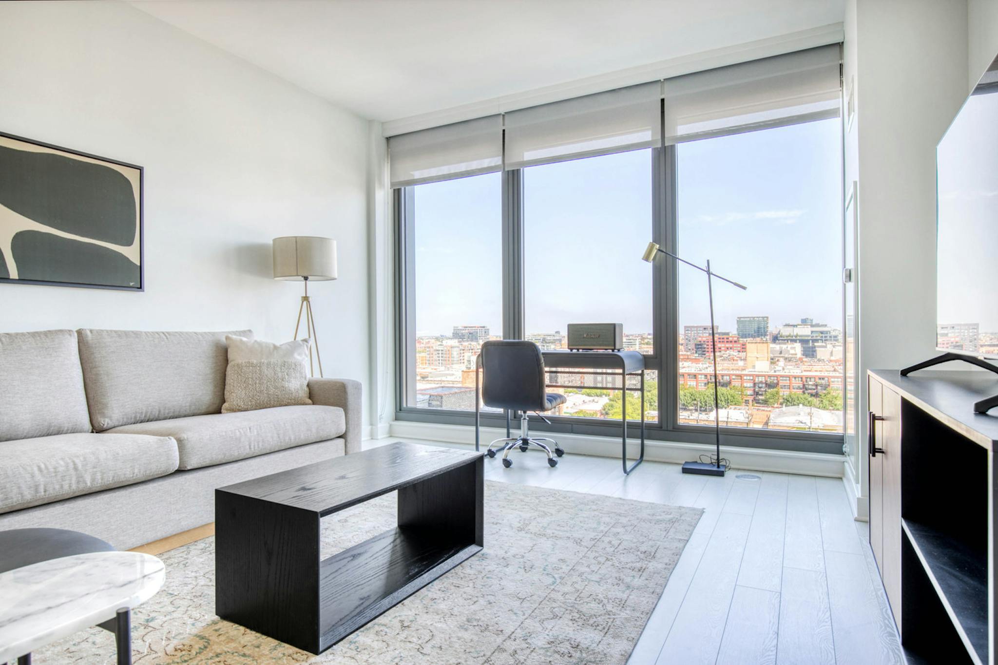  Entire Place  -  West Van Buren Street, Chicago, IL  - Gallery -  1