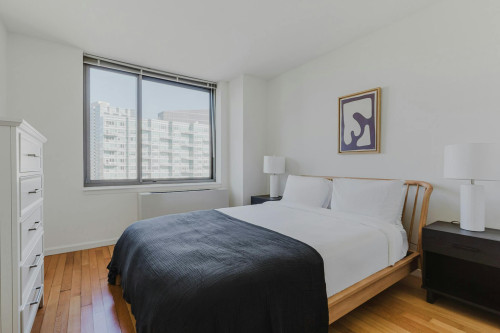 48th Avenue, Queens County,  - Gallery - 9