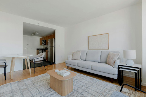 48th Avenue, Queens County, 