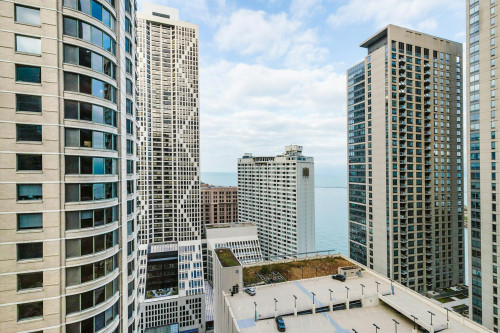 East Ohio Street, Chicago, IL - Gallery - 5