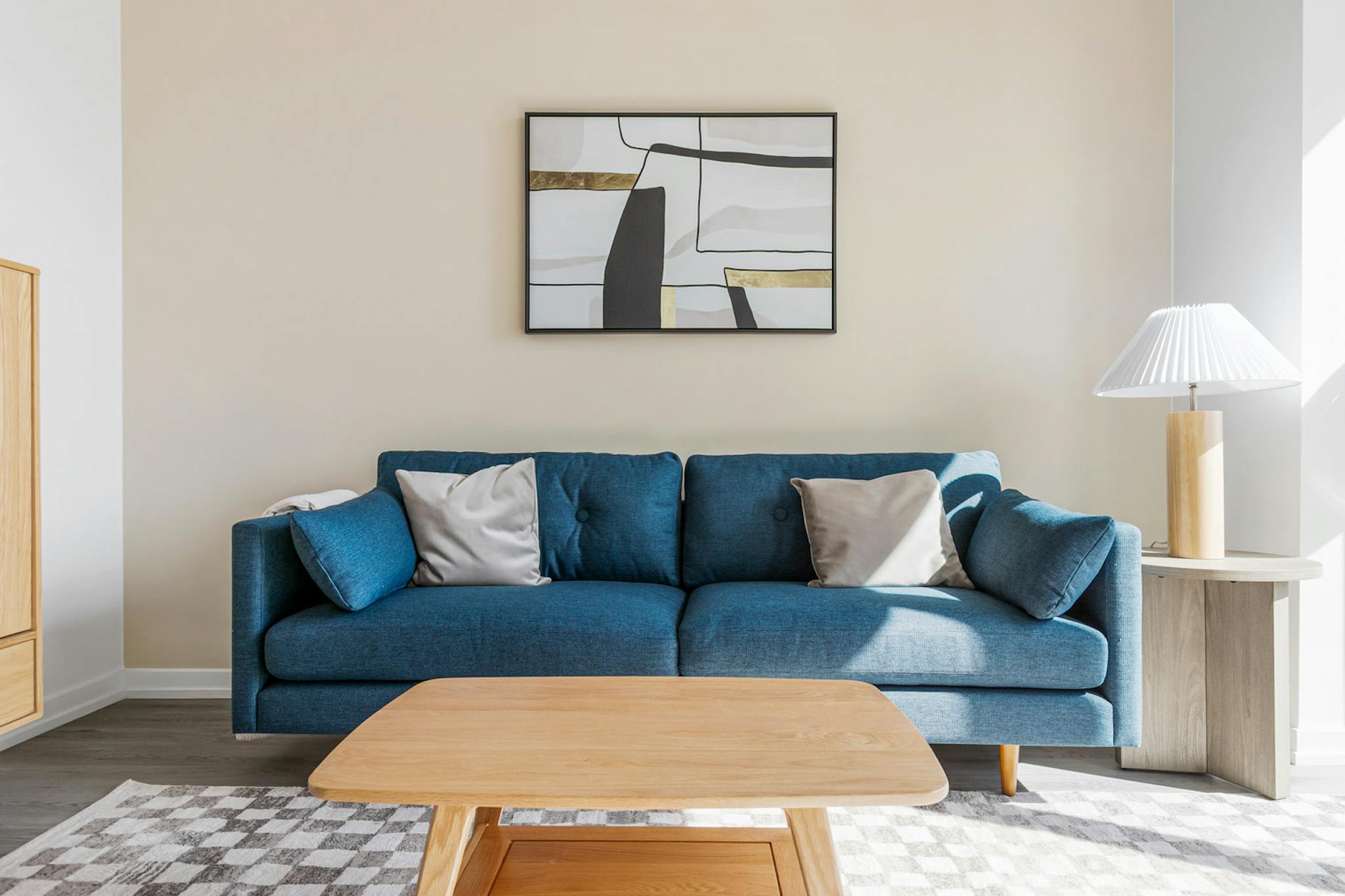  Entire Place  -  West Chicago Avenue, Chicago, IL  - Gallery -  2
