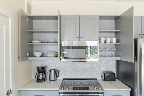 West Howard Lane, Austin, TX - Gallery - 8