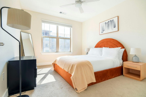 West Howard Lane, Austin, TX - Gallery - 8