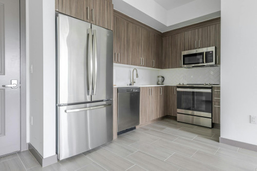 Northeast 7th Avenue, Miami, FL - Gallery - 9