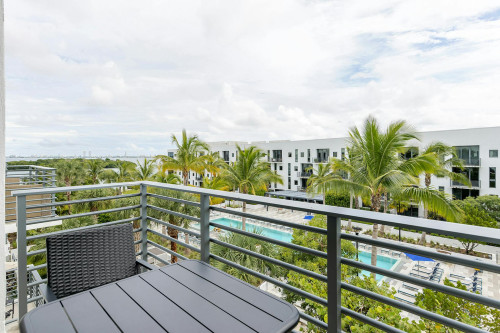 Northeast 7th Avenue, Miami, FL - Gallery - 5