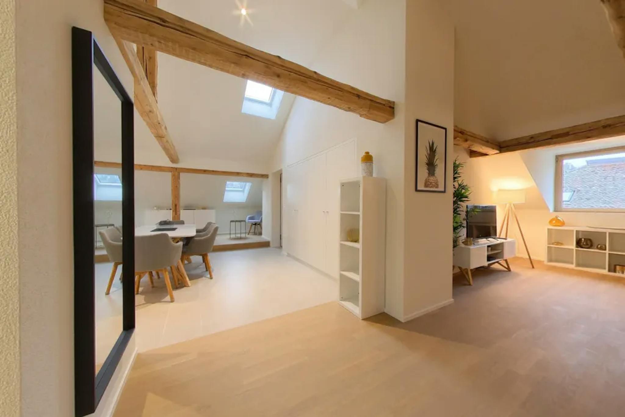  Entire Place  -  Rue du Môle, Neuchâtel  - Gallery -  1