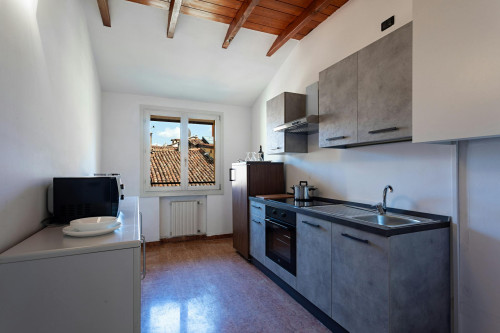 Via Centotrecento, Bologna  - Gallery -  5