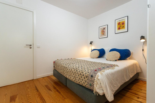 Lovely studio set in the historic University area  - Gallery -  5