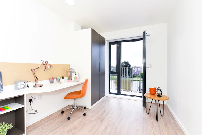  En-Suite Gold - Waterfront  -  The Towpath Roost  - Gallery -  3