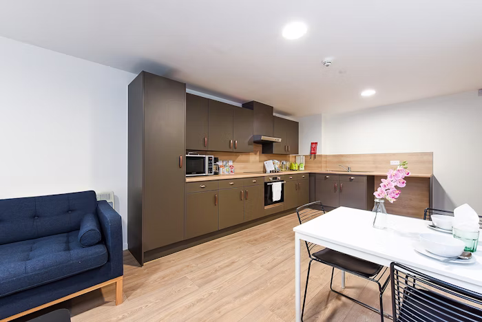  En-Suite Silver - Balcony  -  The Towpath Roost  - Gallery -  3