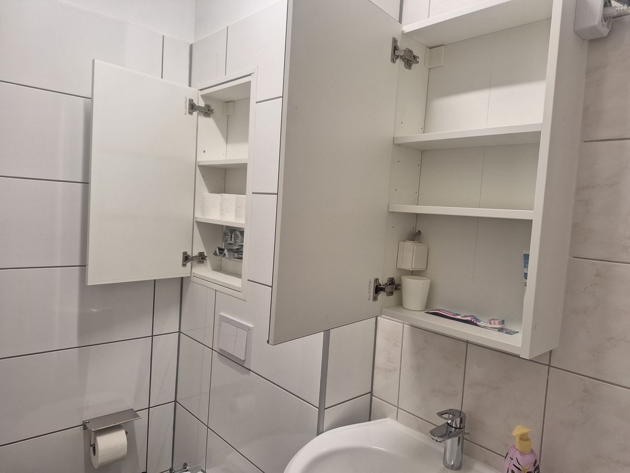  Studio  -  Furnished studio apartment approx. 1.9 km from Essen Central Station  - Gallery -  7