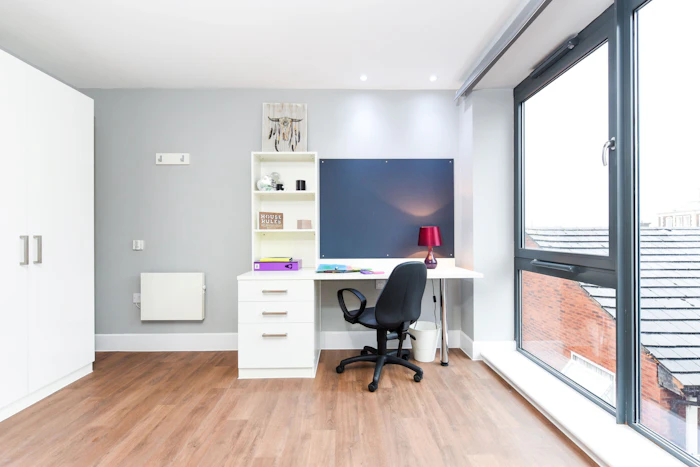 En-Suite Gold - Tramways Roost - Gallery - 2