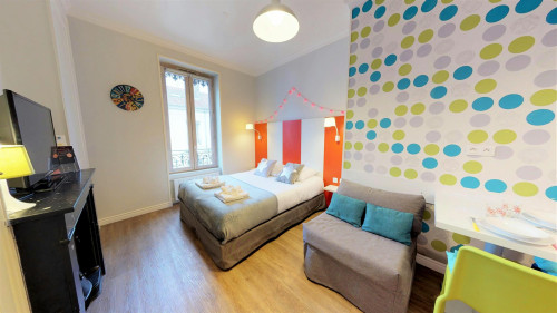 Rue des Charmettes, Lyon