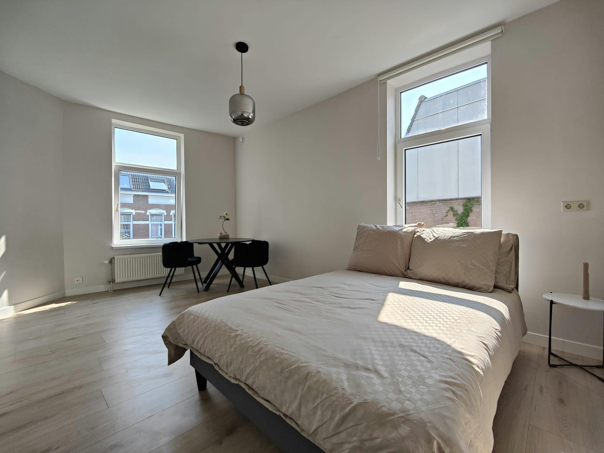 Private Room - Claes de Vrieselaan, Rotterdam - Gallery - 1