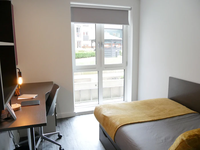  En-Suite Silver  -  Cornerhouse Roost  - Gallery -  4