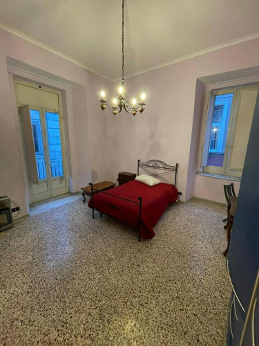 Piazza Vincenzo Bellini, Naples