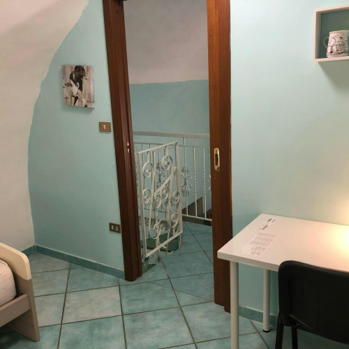 Vico Scassacocchi, Naples