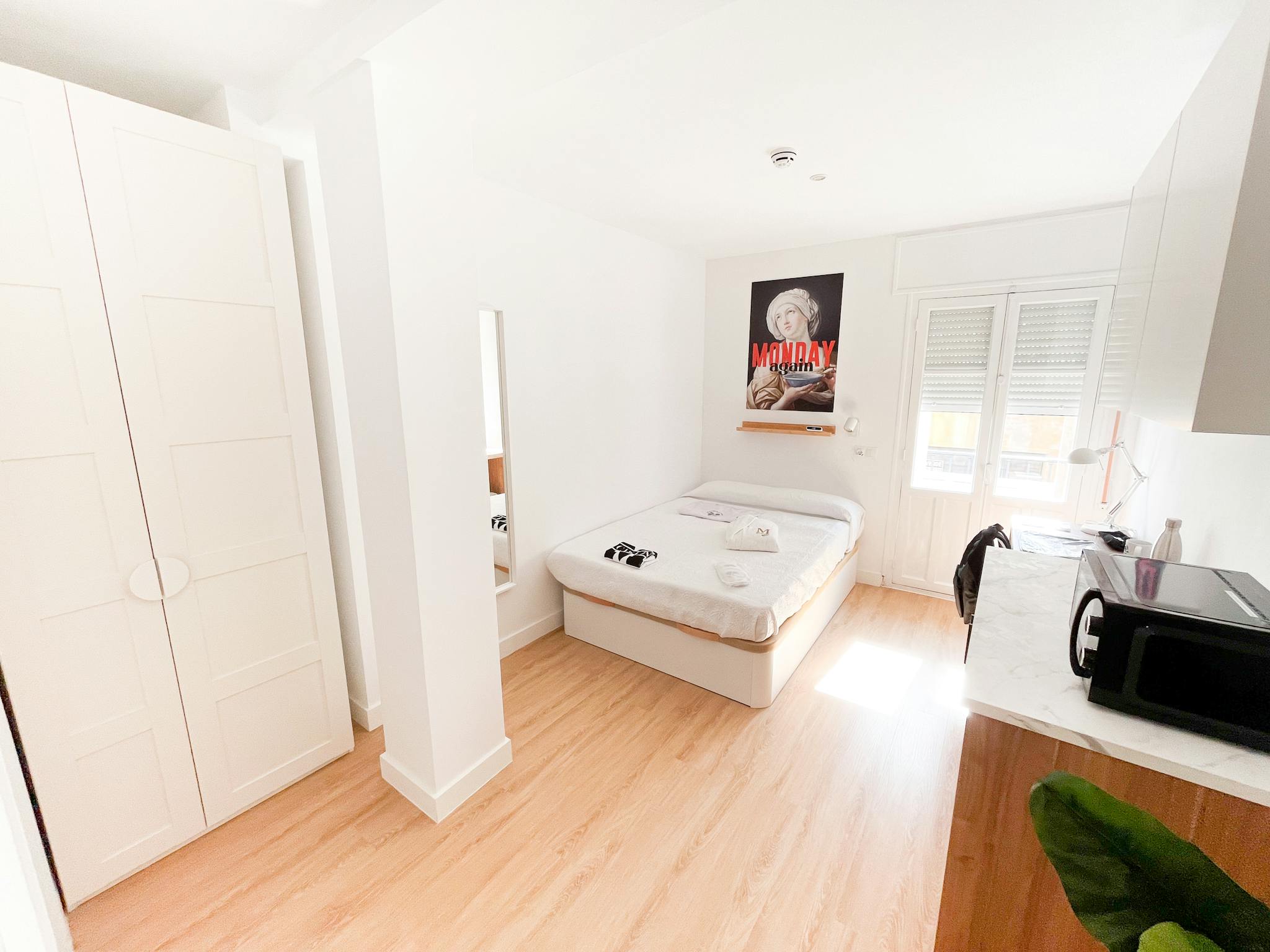  Private Room  -  Calle Blanca de Silos, Segovia  - Gallery -  1