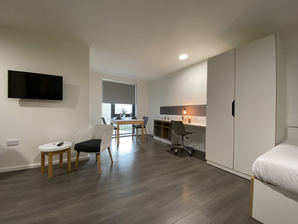  Studio Platinum  -  Laycock Studios Roost  - Gallery -  2