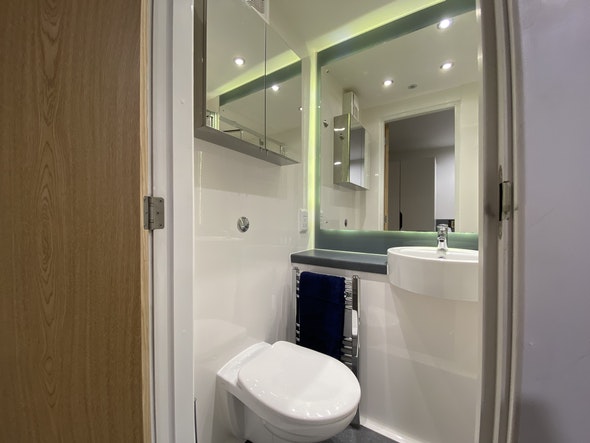  Studio Platinum  -  Laycock Studios Roost  - Gallery -  8