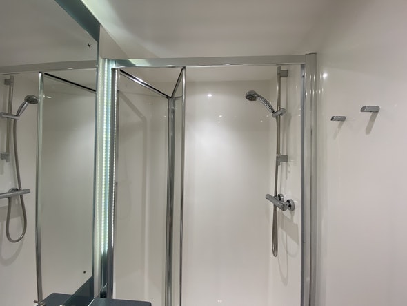  Courtyard Studio  -  Laycock Studios Roost  - Gallery -  5