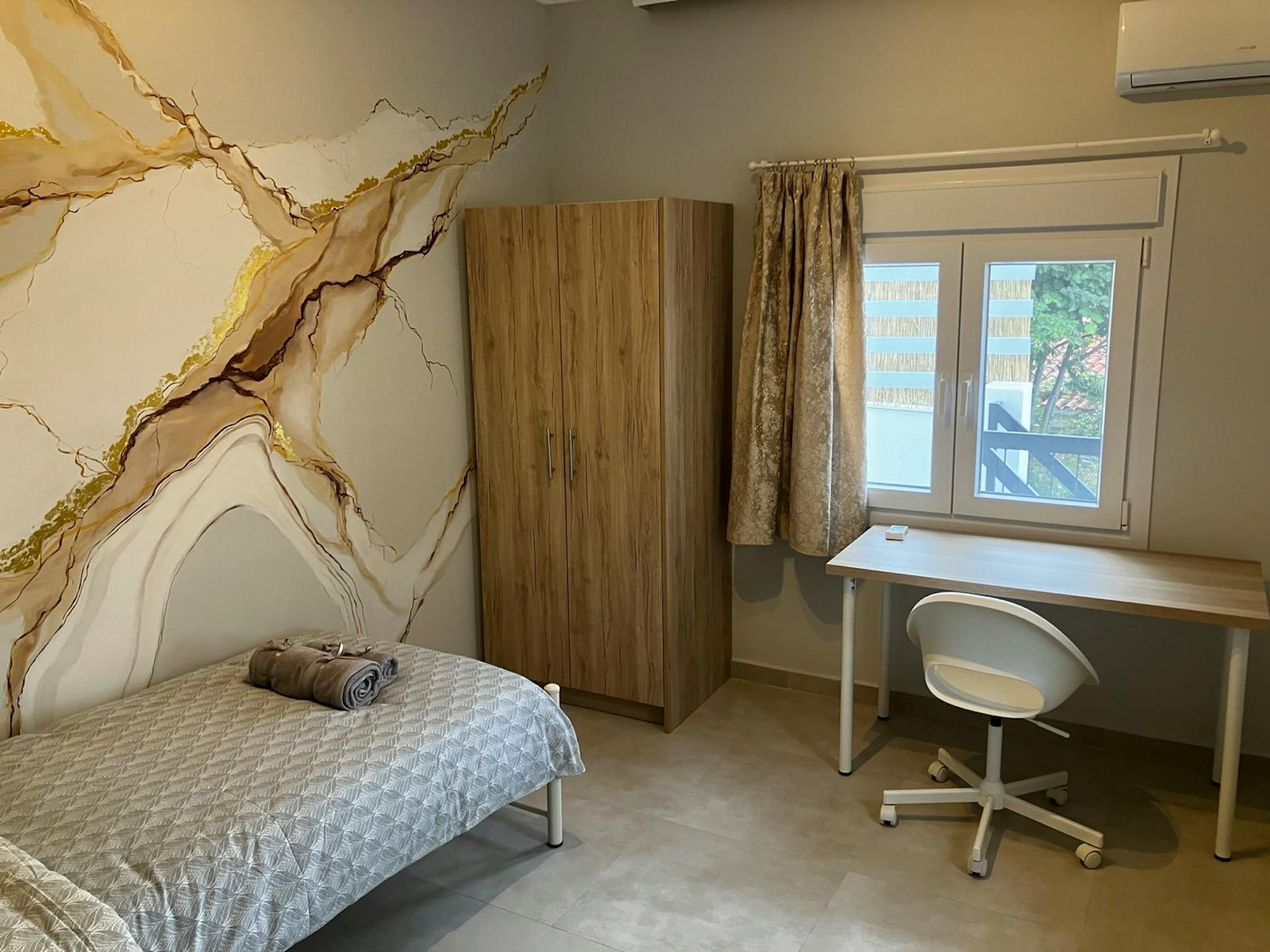 Private Room - 1