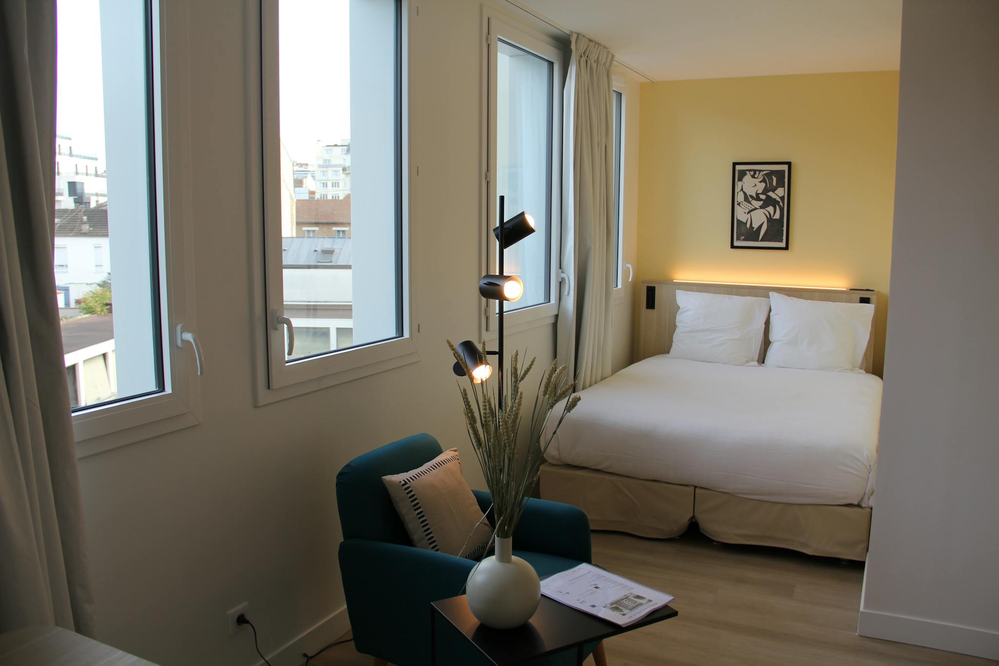  Entire Place  -  Boulevard Gallieni, Issy-les-Moulineaux  - Gallery -  1