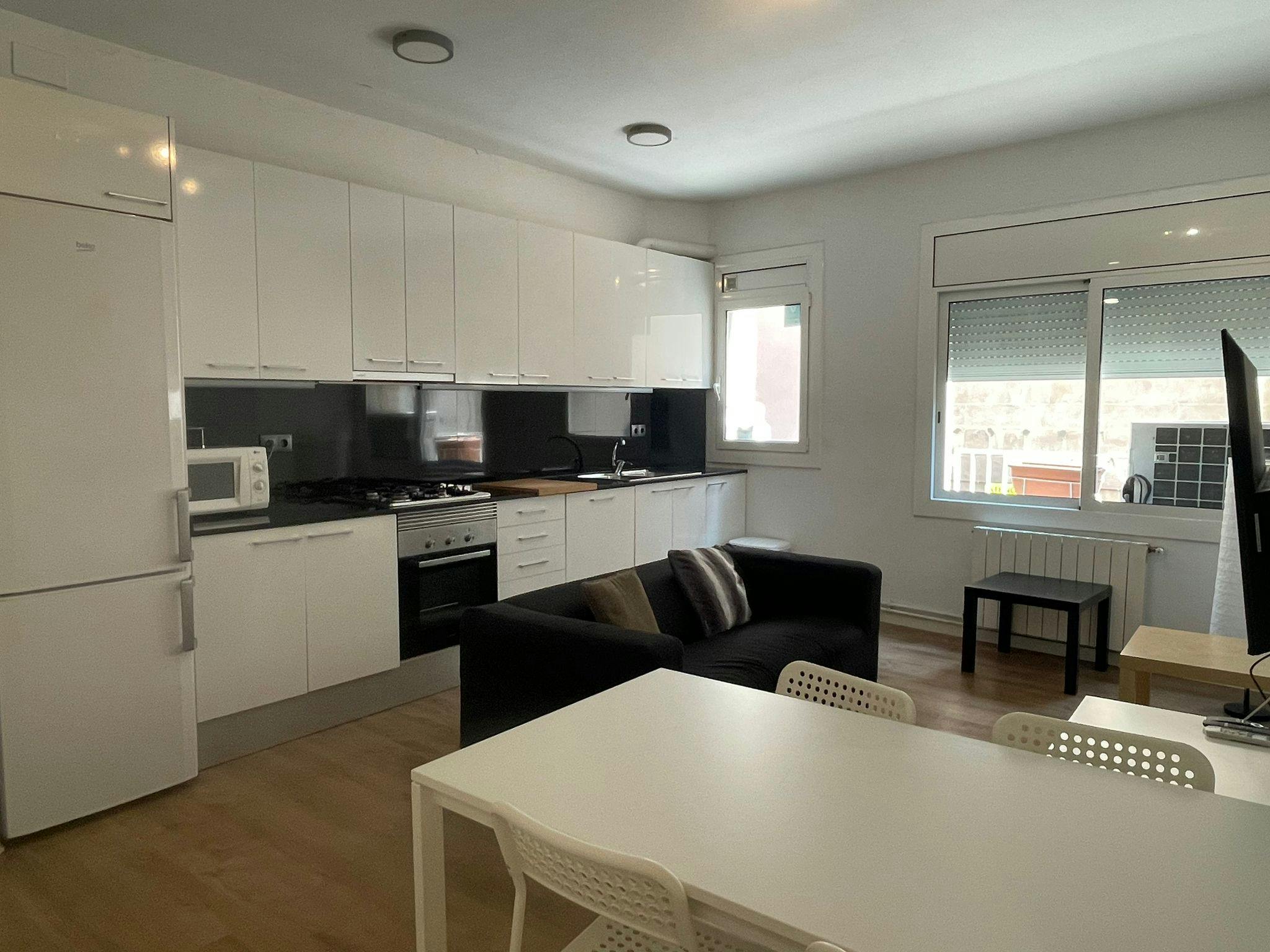  Entire Place  -  Carrer del Montseny, Barcelona  - Gallery -  1