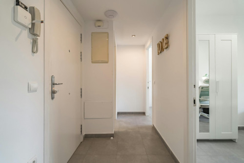 Plaça Creu de Coll Fava, Sant Cugat del Vallès - Gallery - 7