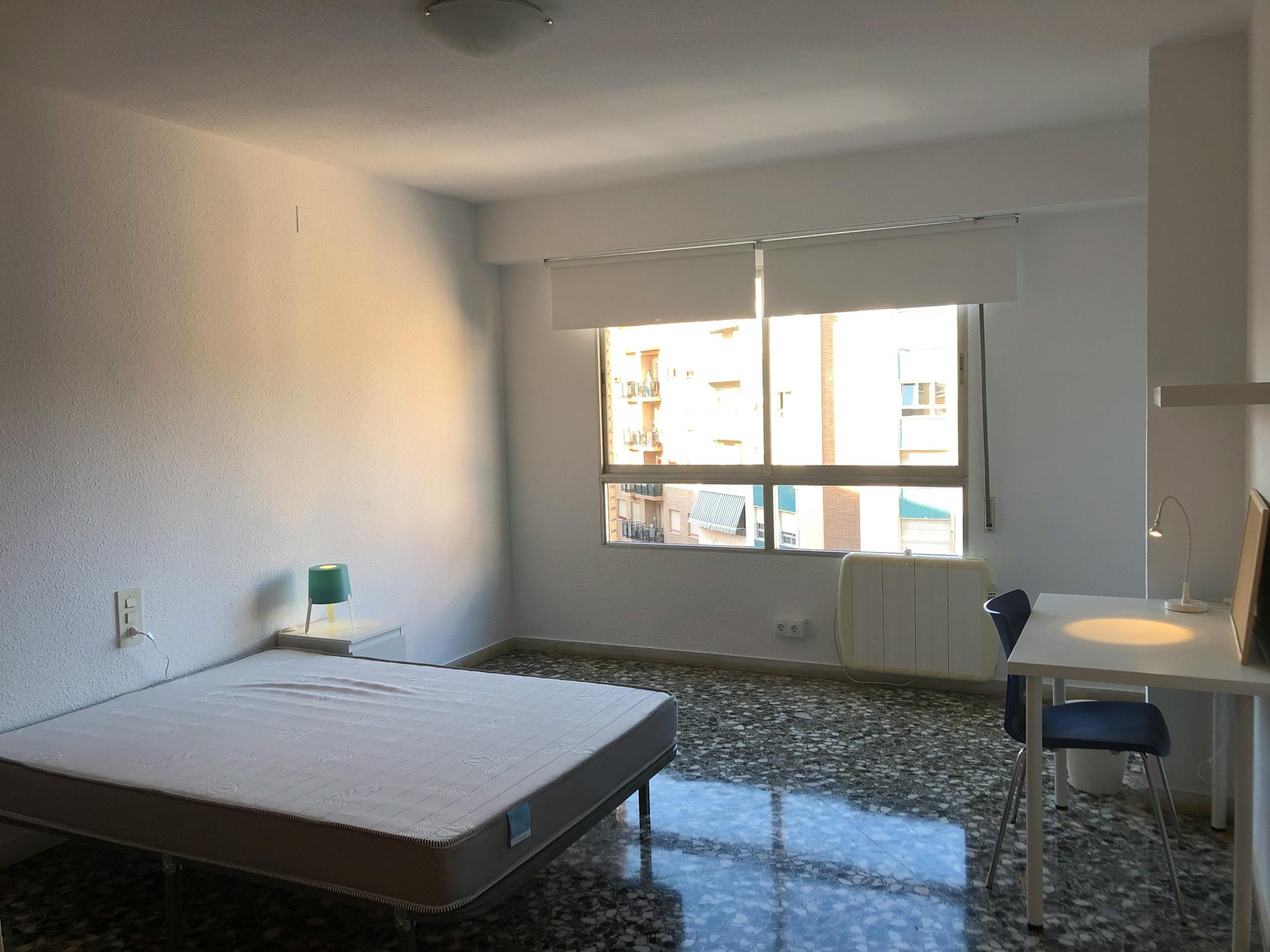 Private Room - 1