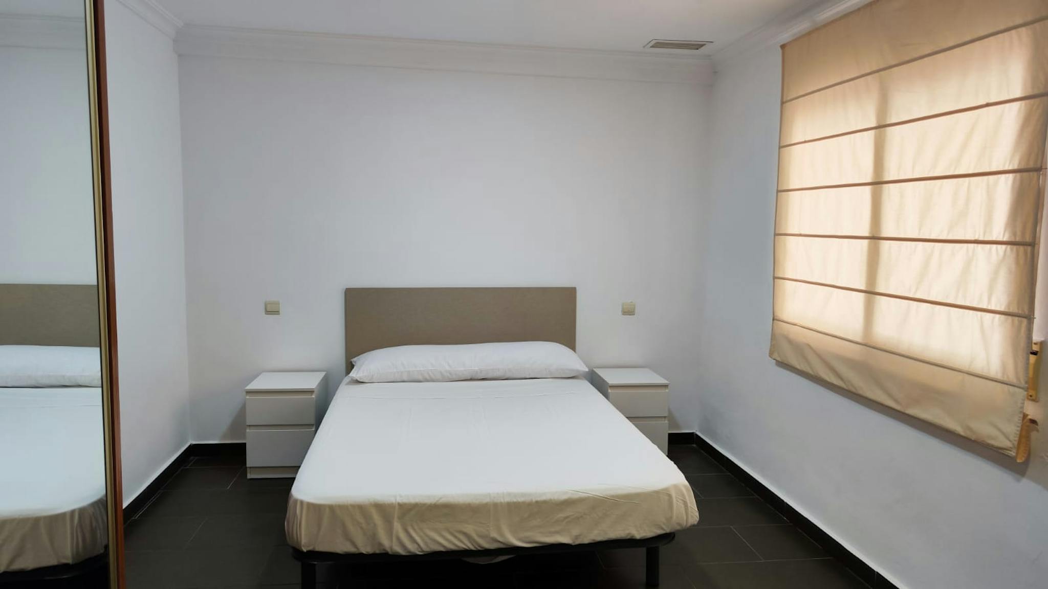 Private Room - 1