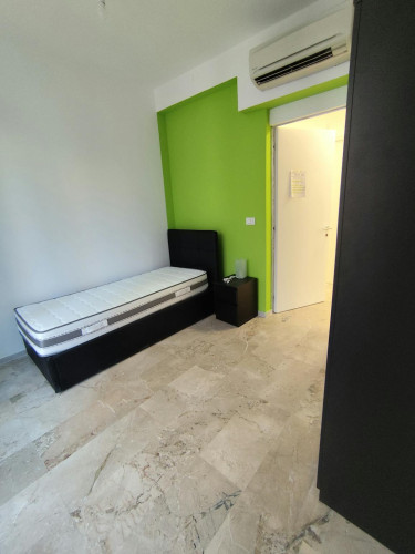 Via Ugo Bassi, Bologna