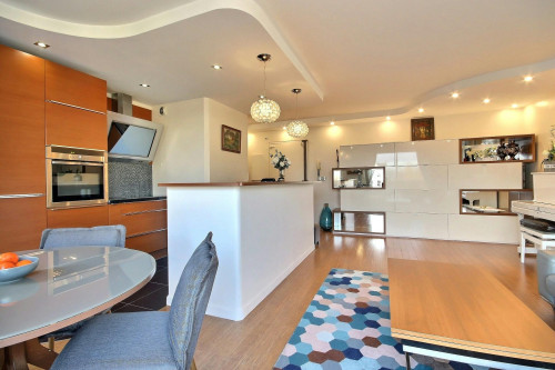 Rue Paul Vaillant Couturier, Levallois-Perret