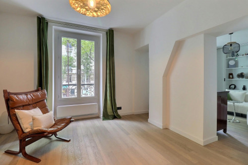 Avenue Achille Peretti, Neuilly-sur-Seine