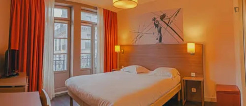 Modern studio in Saint-Étienne