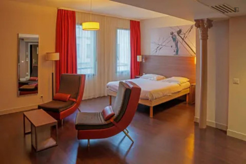 Modern studio in Saint-Étienne