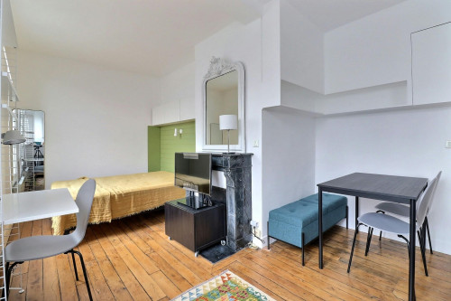 Rue Saint-Antoine, Paris