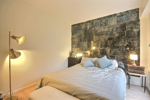 Rue de Charenton, Paris