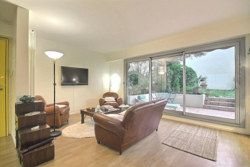 Rue de Charenton, Paris