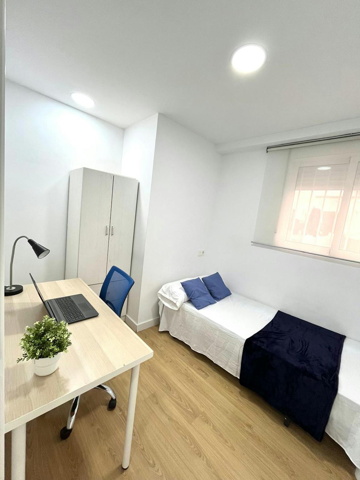 Private Room - Calle de Olivar, Murcia - Gallery - 1