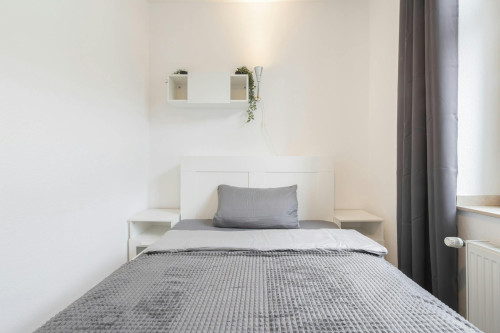 Gerresheimer Straße, Düsseldorf - Gallery - 18