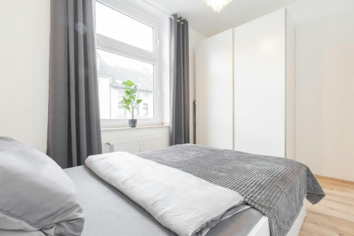 Gerresheimer Straße, Düsseldorf - Gallery - 16