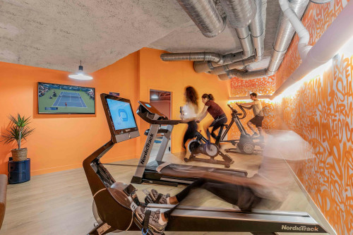 Rue Larmeroux, Vanves