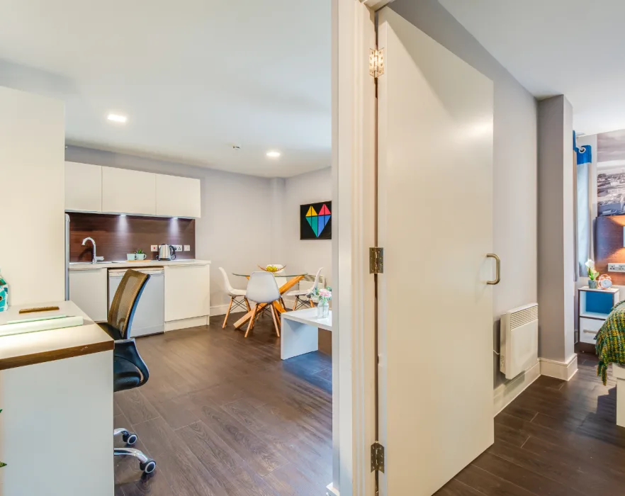  Grande Apartment  -  Iconinc, The Edge  - Gallery -  10
