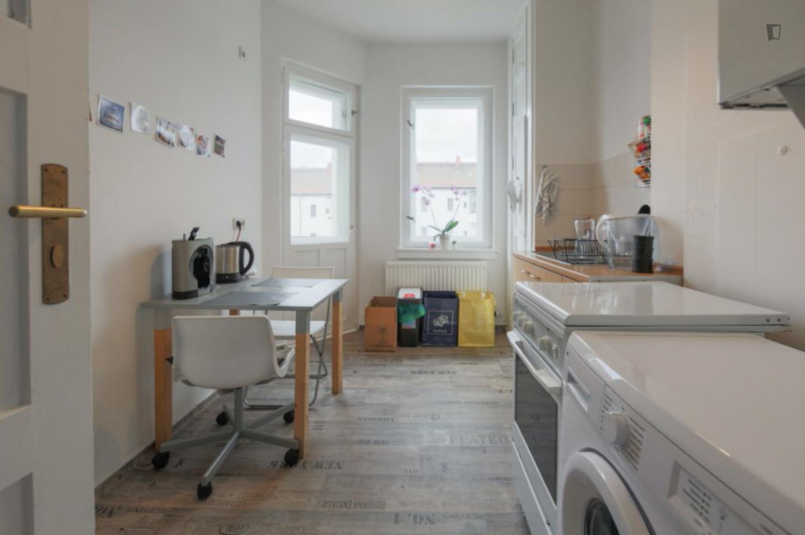 Charming Single Bedroom In The Heart Of Neukölln - 6