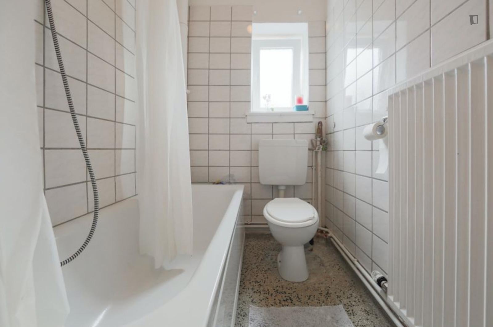Charming Single Bedroom In The Heart Of Neukölln - 3
